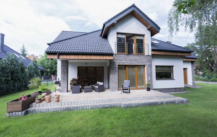 Top Ways Windows Will Improve Your Home's Curb Appeal