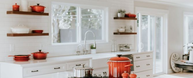 How do you know when it's time to replace windows?